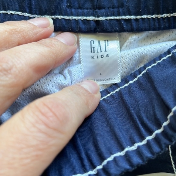 Gap blue striped swim shorts - size L - Picture 2 of 2